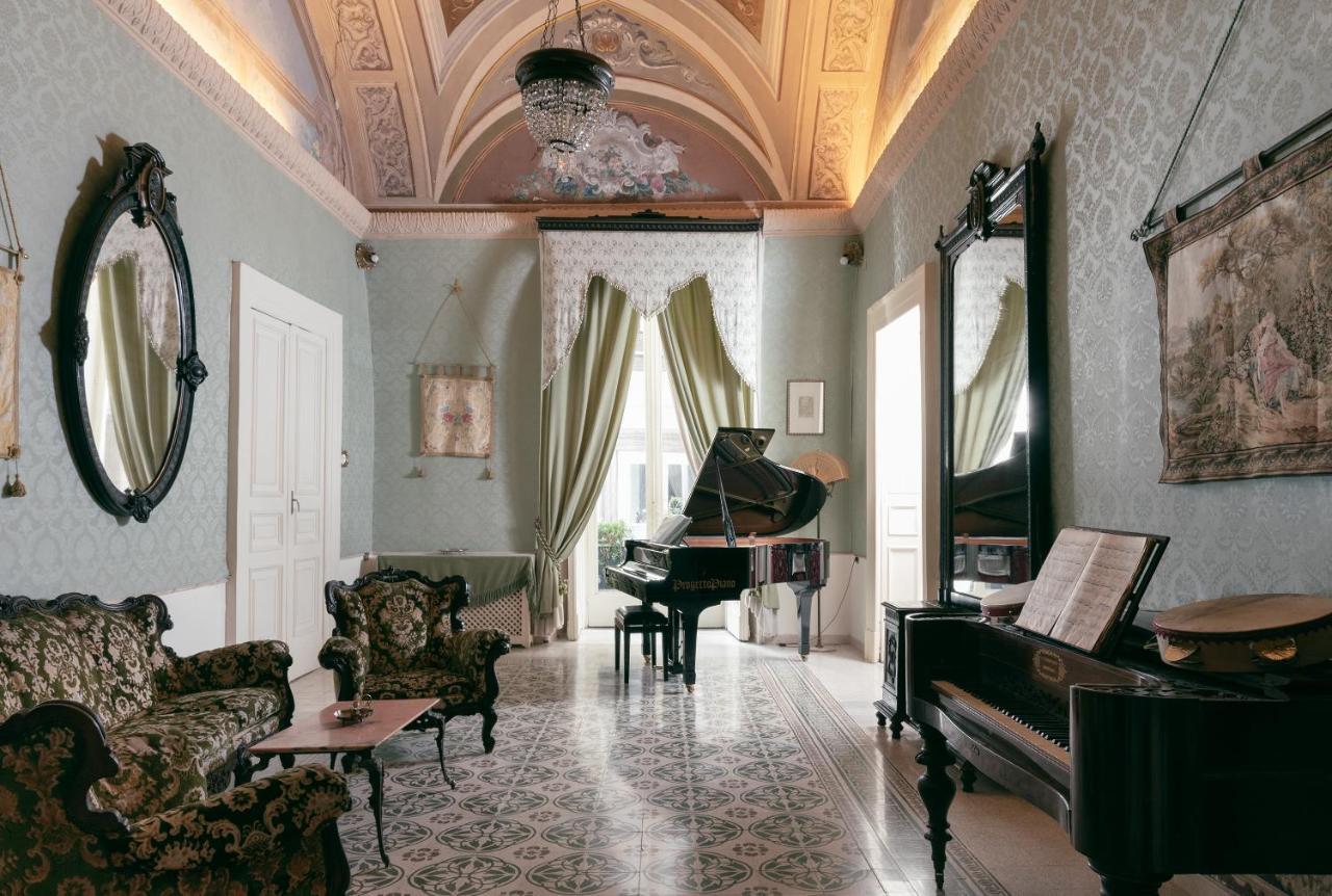 Hotel Carafa di Maddaloni Napoli Esterno foto