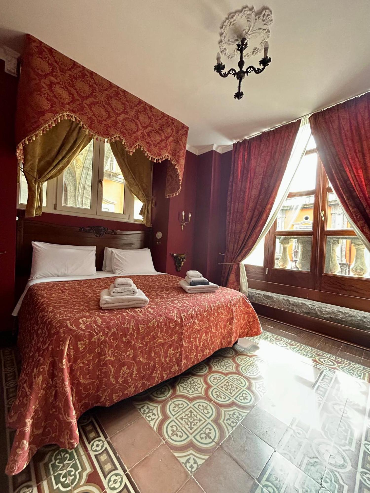 Hotel Carafa di Maddaloni Napoli Esterno foto