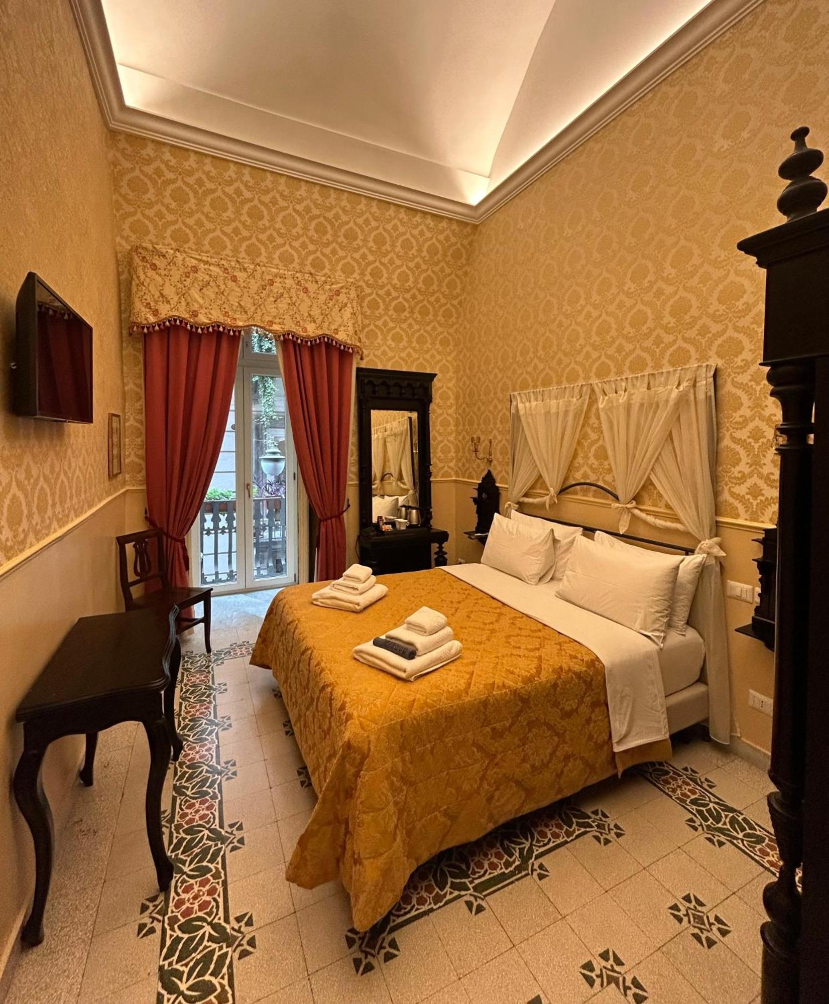 Hotel Carafa di Maddaloni Napoli Esterno foto