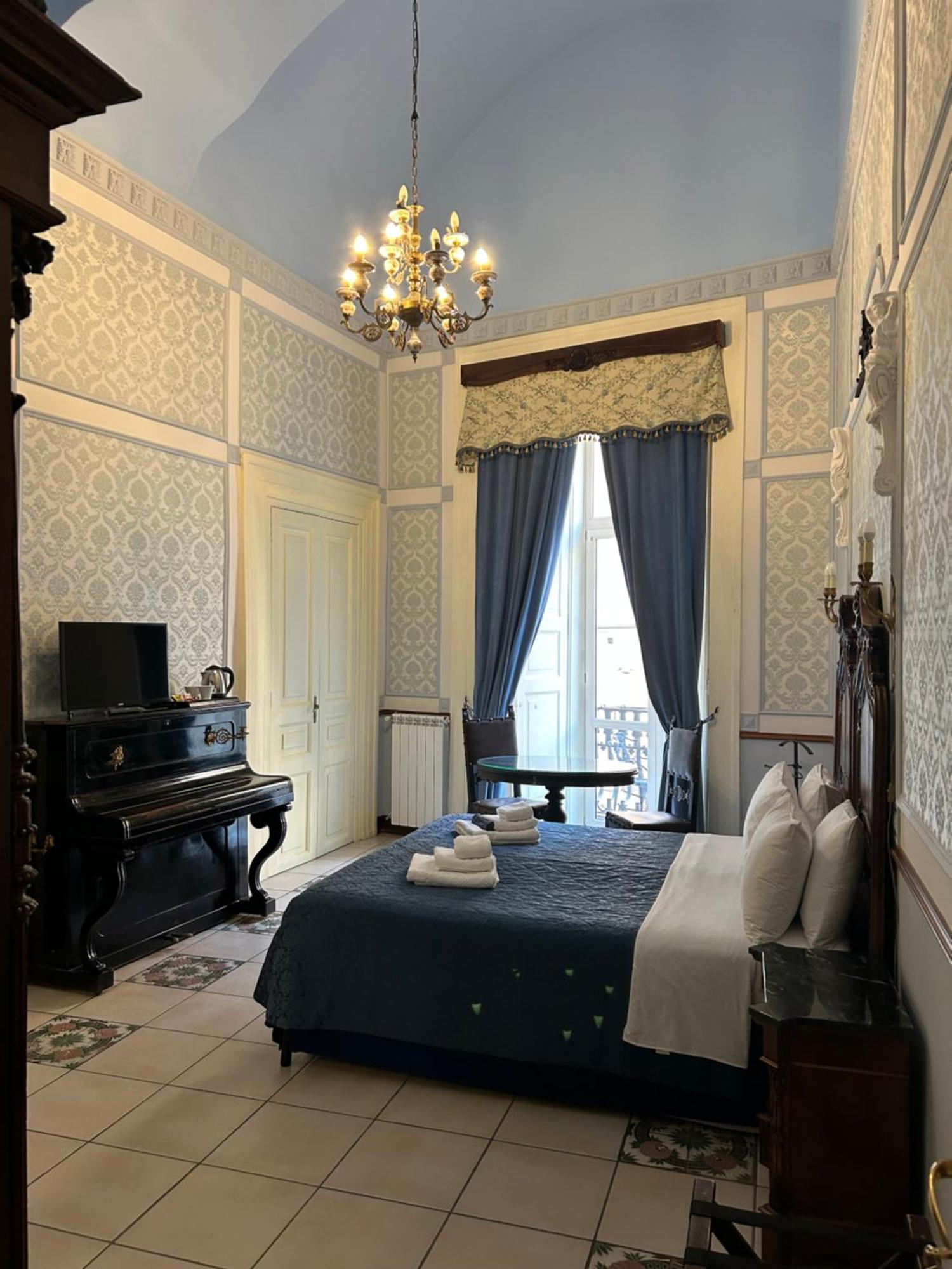 Hotel Carafa di Maddaloni Napoli Esterno foto