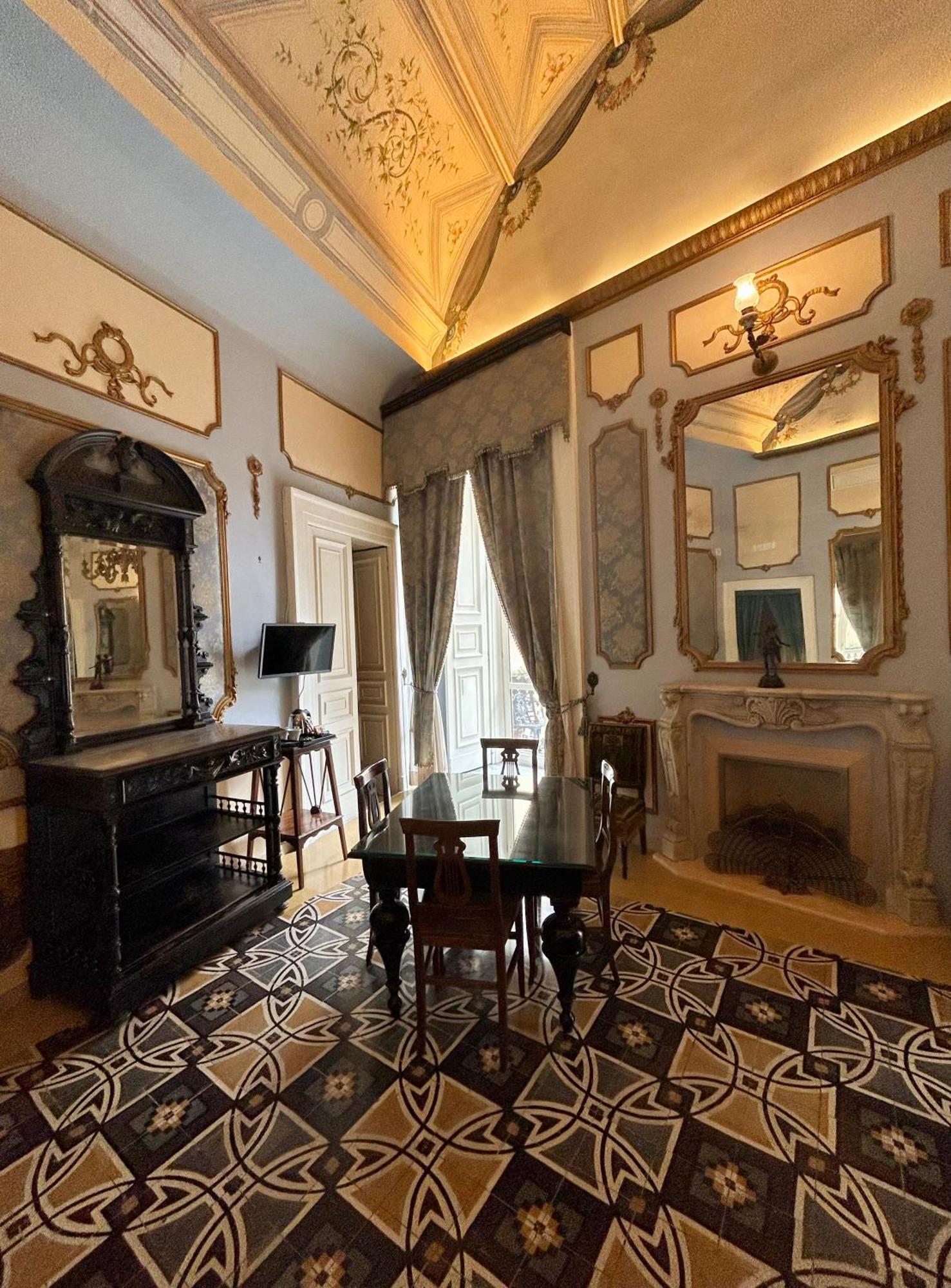 Hotel Carafa di Maddaloni Napoli Esterno foto